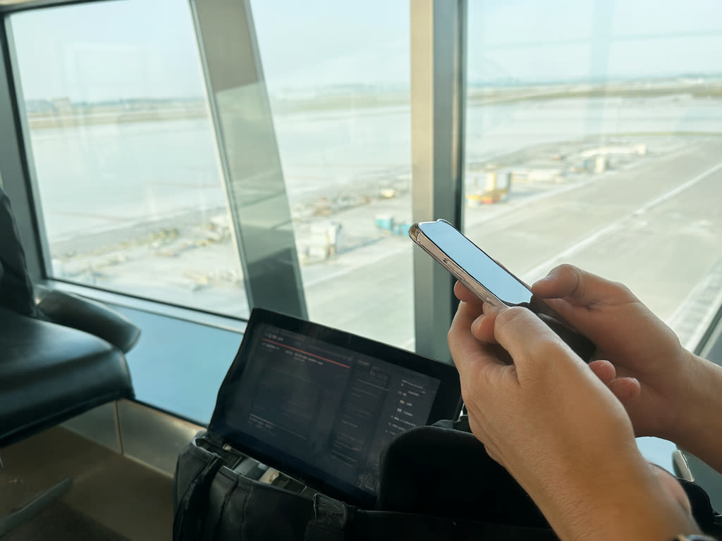 eSIM über das Flughafen-WLAN installieren – SIM-Karte oder eSIM am Flughafen in Japan kaufen: Geht das?