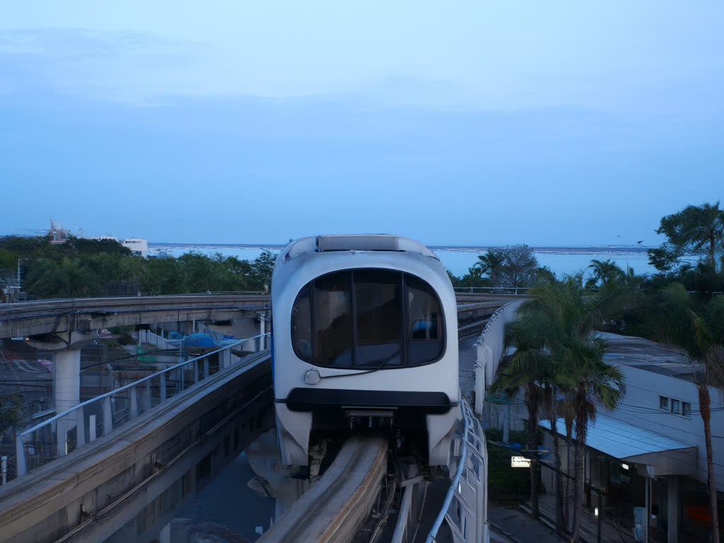 Getting there from central Tokyo – Tokyo Disneyland or DisneySea? Tickets, Premier Access, Fantasy Springs and how to plan the day