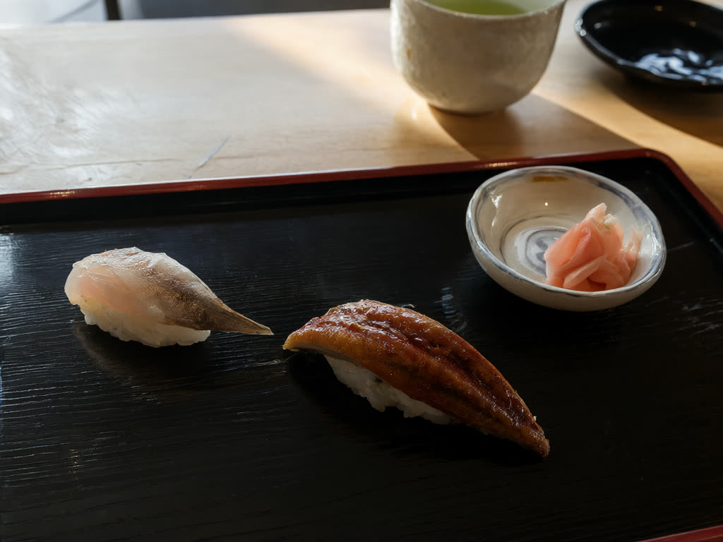 5. The Sushi Ryoken – Kein Laden hat uns bezahlt: 10 Sushi-Adressen in Tokio, die eine KI aus 12 Reisenden-Beiträgen mit 17.069 Speicherungen ausgewählt hat