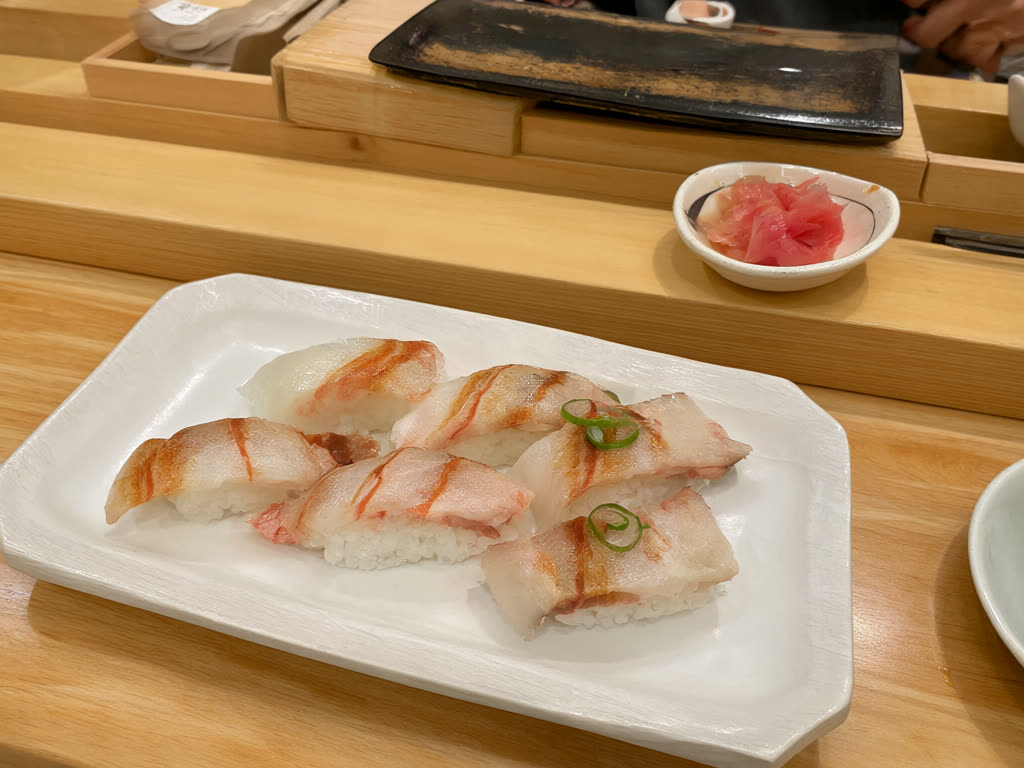 What to eat at Toyosu – Tsukiji or Toyosu? A practical guide to Tokyo's fish markets